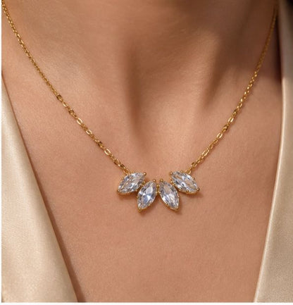 Collier avec pendentif en argent & plaqué or